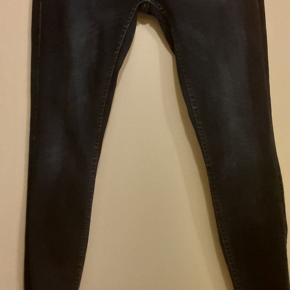 Skinny Jean's
